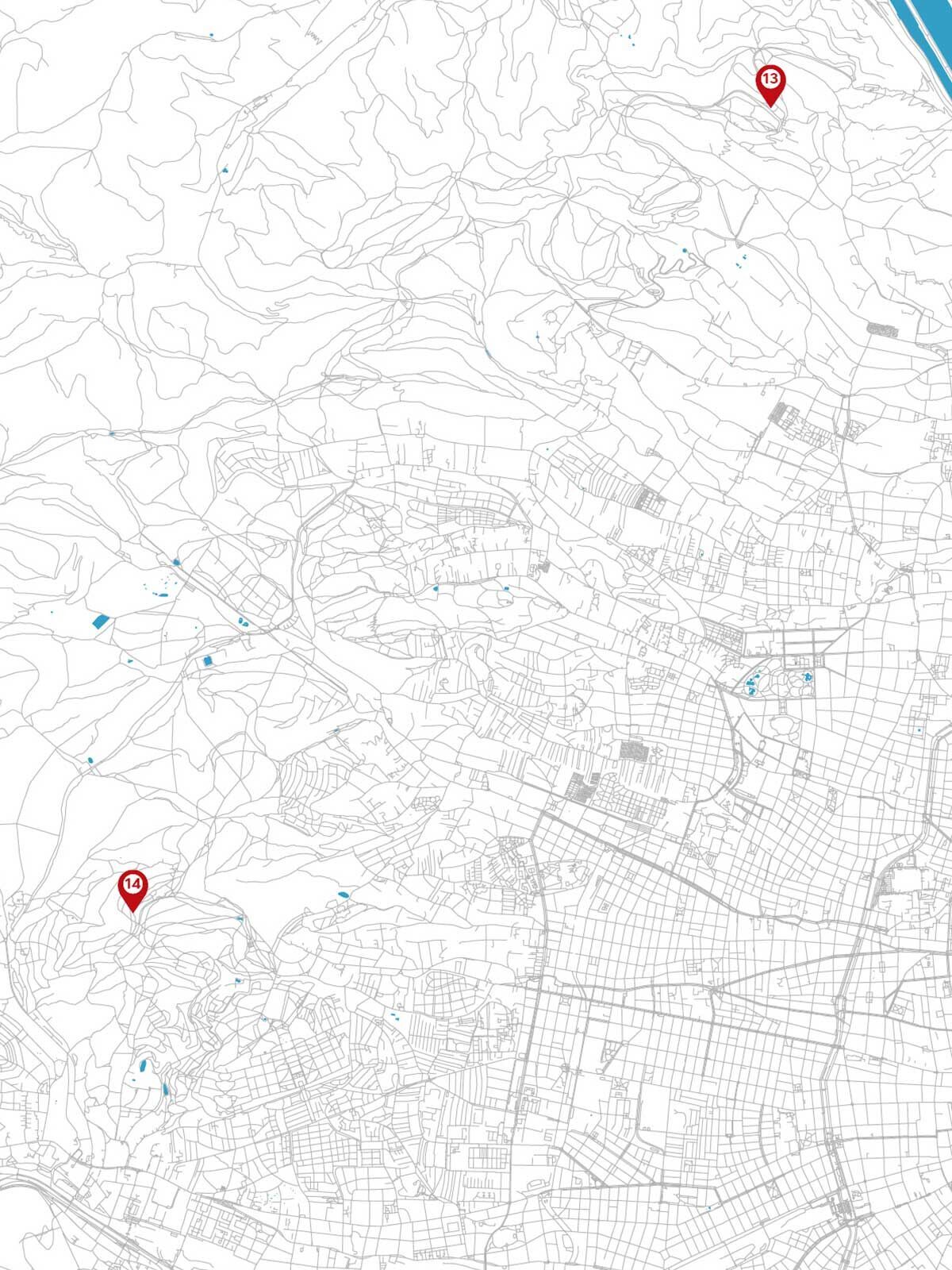 Landkarte mit markierten Punkten in einer Stadt, Straßen und Landschaften sind sichtbar