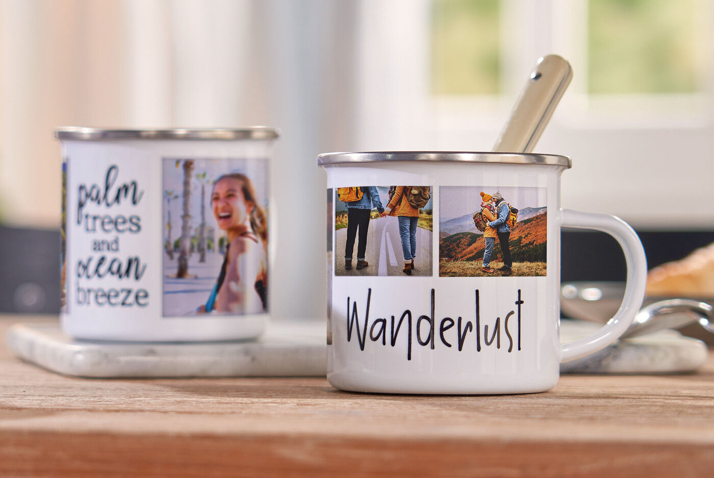 Eine personalisierte Tasse mit dem Wort "Wanderlust" und Fotos von Reisemomenten, ideal für Abenteuerliebhaber
